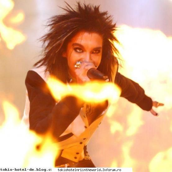 ..::Pics with Bill::.. - so hot!!!burn...burn...i will come to save u..;;) - ..::Bill Kaulitz::..