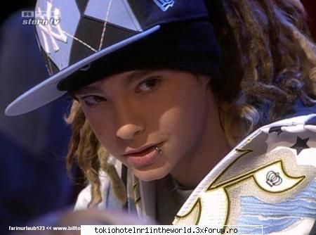 ..::Pics with Tom::.. - si eu vreau sa las poze cu uby meu - ..::Tom Kaulitz::..