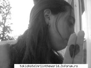 ...::Poze cu noi::... - yop...nu e prea reusita poza,dar imi place inima - ...::All about you::...