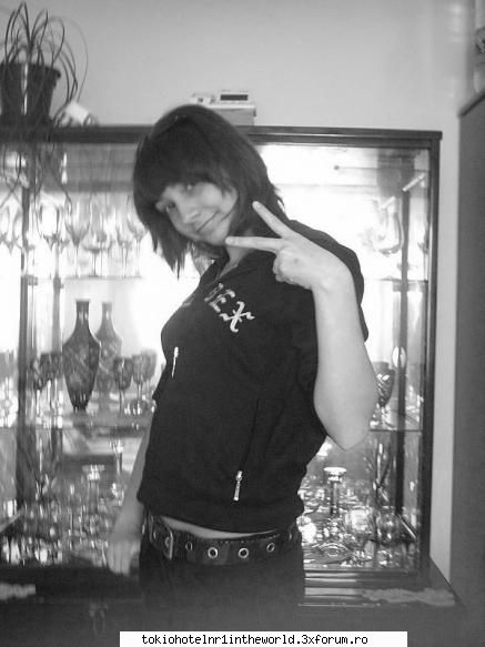 amandoua suntetzi very very all...asta sunt eu :rusine: ...::poze cu noi::...